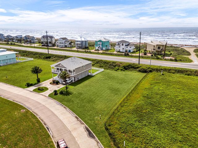 21127 W Sunset Bay Drive, Galveston, TX 77554
