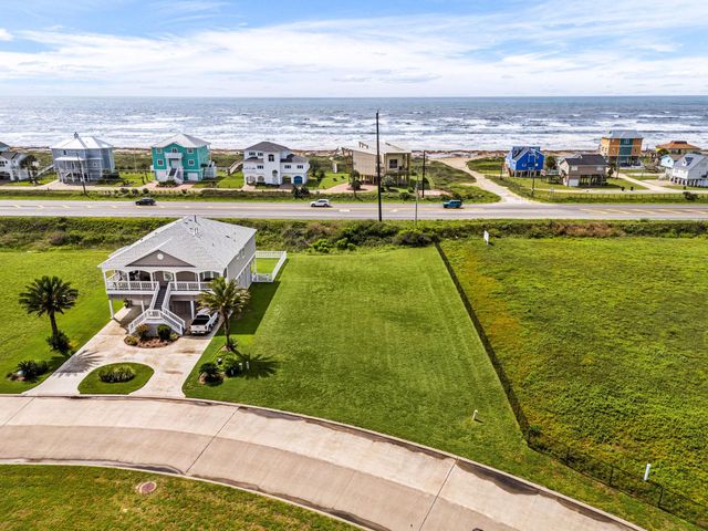 21127 W Sunset Bay Drive, Galveston, TX 77554