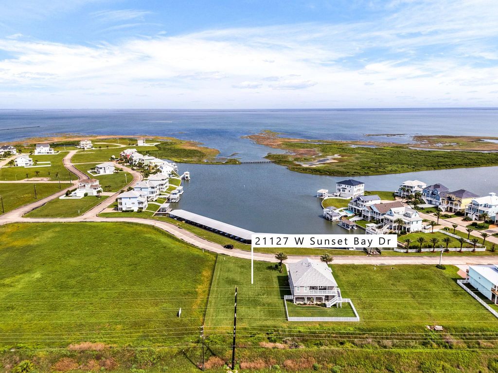21127 W Sunset Bay Drive, Galveston, TX 77554