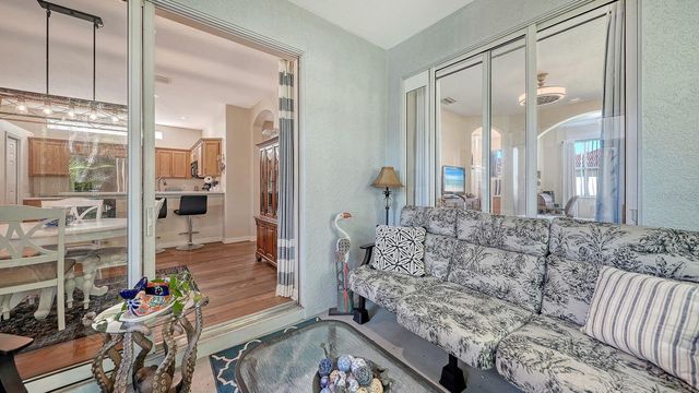 7810 33RD STREET E, Sarasota, FL 34243