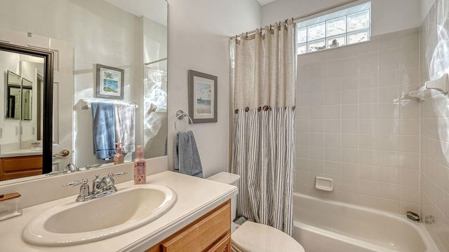 7810 33RD STREET E, Sarasota, FL 34243