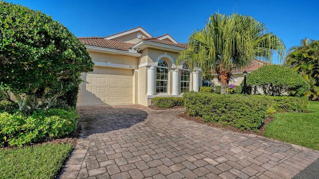 7810 33RD STREET E, Sarasota, FL 34243