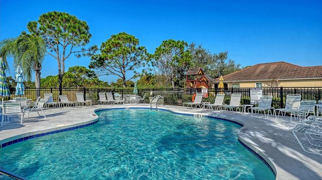 7810 33RD STREET E, Sarasota, FL 34243