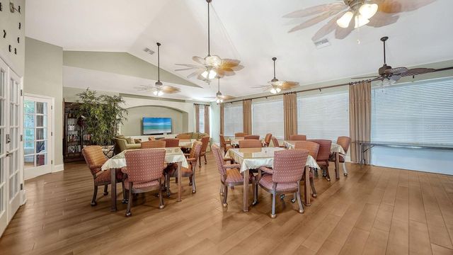 7810 33RD STREET E, Sarasota, FL 34243