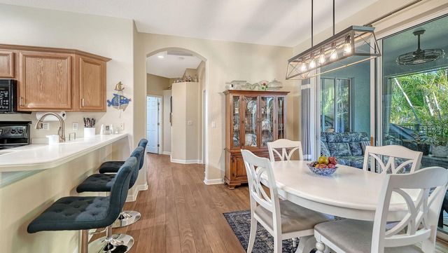 7810 33RD STREET E, Sarasota, FL 34243