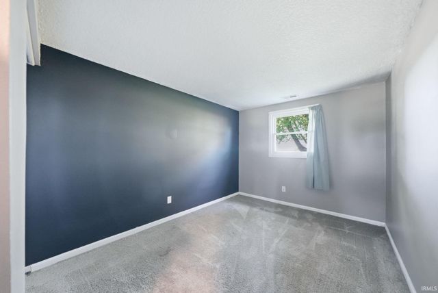 22902 Woodburn Road, Woodburn, IN 46797