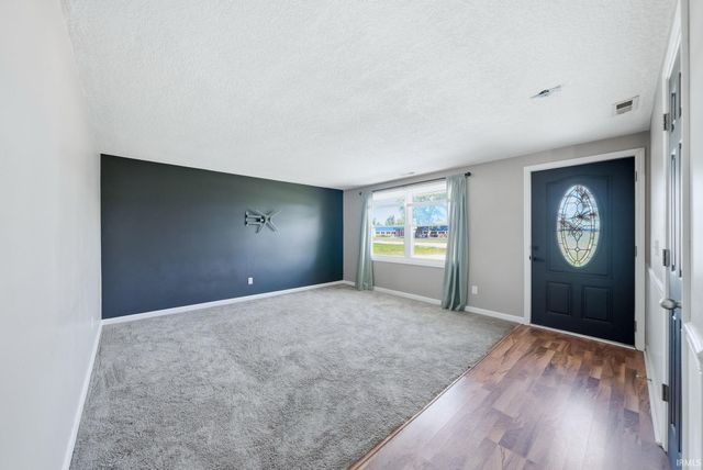 22902 Woodburn Road, Woodburn, IN 46797