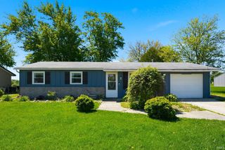22902 Woodburn Road, Woodburn, IN 46797