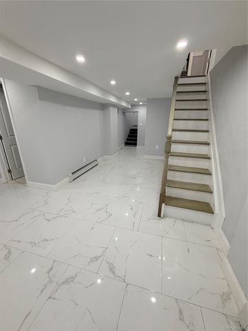 128 E 238th Street, Bronx, NY 10470