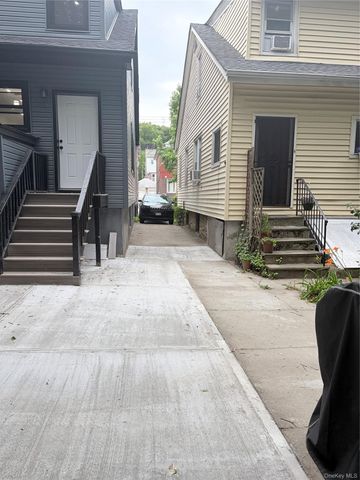 128 E 238th Street, Bronx, NY 10470