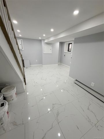 128 E 238th Street, Bronx, NY 10470
