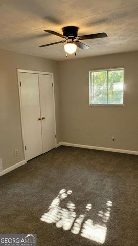 2915 La Jean Drive, Atlanta, GA 30349