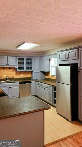 2915 La Jean Drive, Atlanta, GA 30349