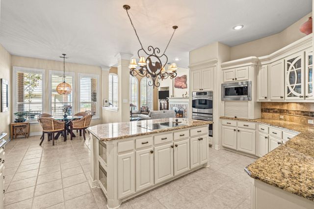 2537 Avalon Drive, Lewisville, TX 75056