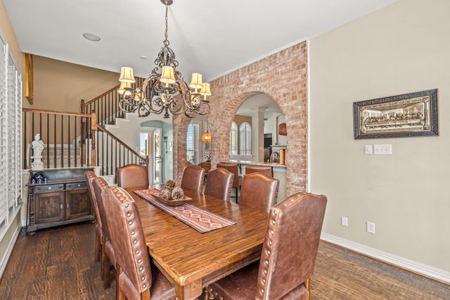 2537 Avalon Drive, Lewisville, TX 75056