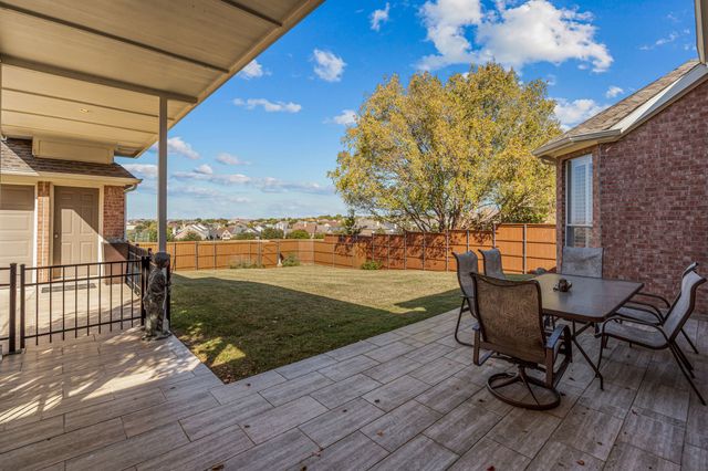 2537 Avalon Drive, Lewisville, TX 75056