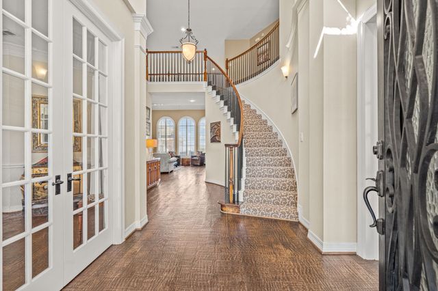 2537 Avalon Drive, Lewisville, TX 75056