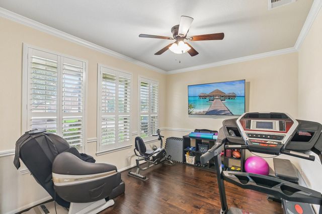 4220 Walnut Bend Drive, Friendswood, TX 77546