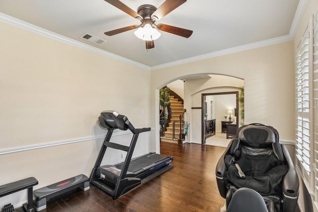 4220 Walnut Bend Drive, Friendswood, TX 77546