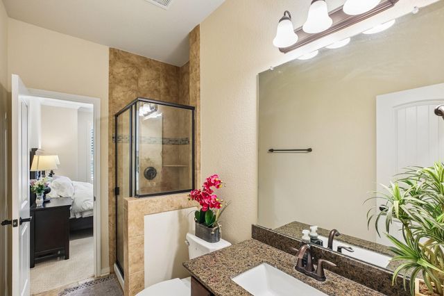 4220 Walnut Bend Drive, Friendswood, TX 77546