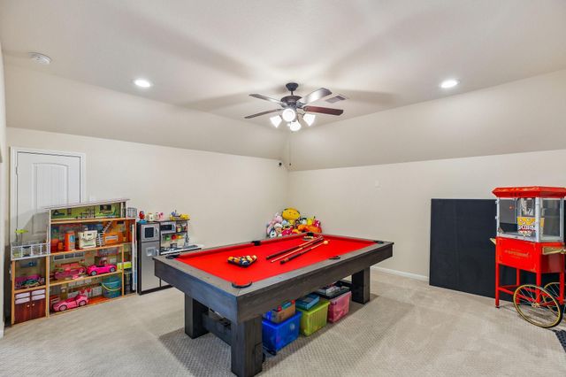 4220 Walnut Bend Drive, Friendswood, TX 77546