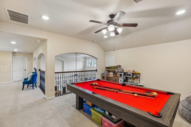 4220 Walnut Bend Drive, Friendswood, TX 77546