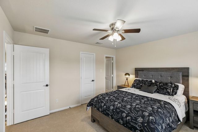 4220 Walnut Bend Drive, Friendswood, TX 77546