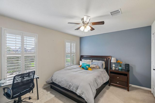 4220 Walnut Bend Drive, Friendswood, TX 77546