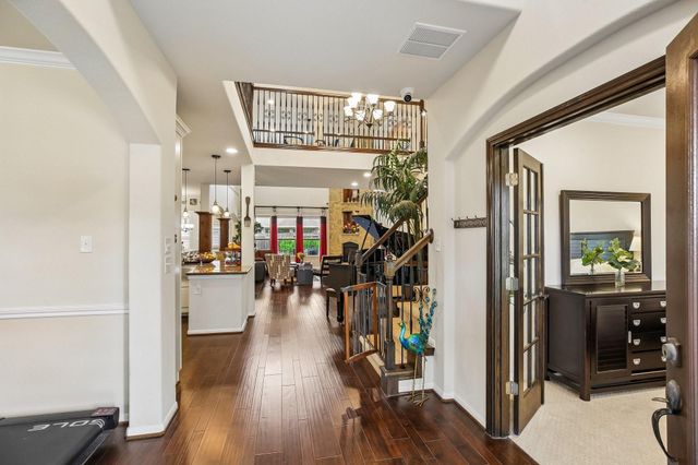 4220 Walnut Bend Drive, Friendswood, TX 77546