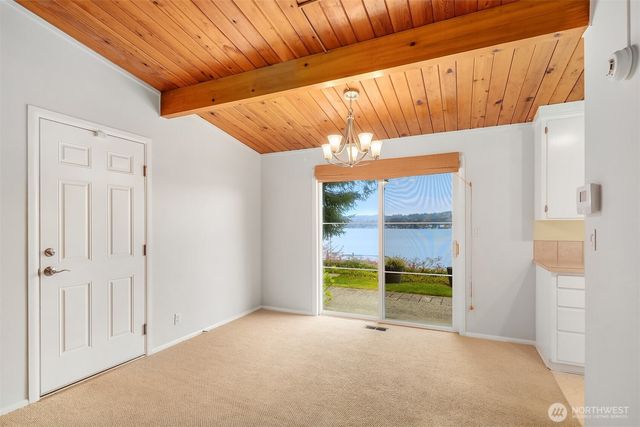1848 W Lake Sammamish Parkway SE, Bellevue, WA 98008