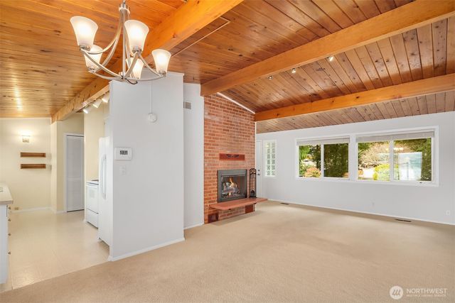 1848 W Lake Sammamish Parkway SE, Bellevue, WA 98008