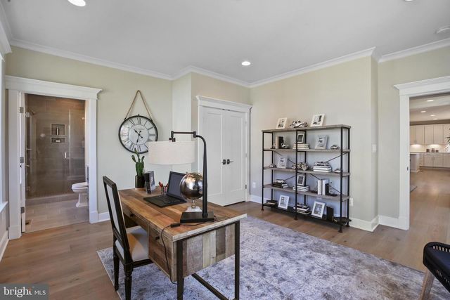 16043 KEYMER HILL CT, Hamilton, VA 20158