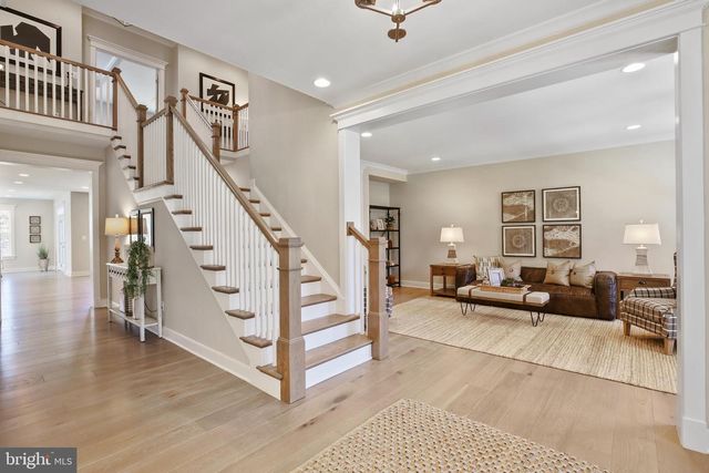 16043 KEYMER HILL CT, Hamilton, VA 20158