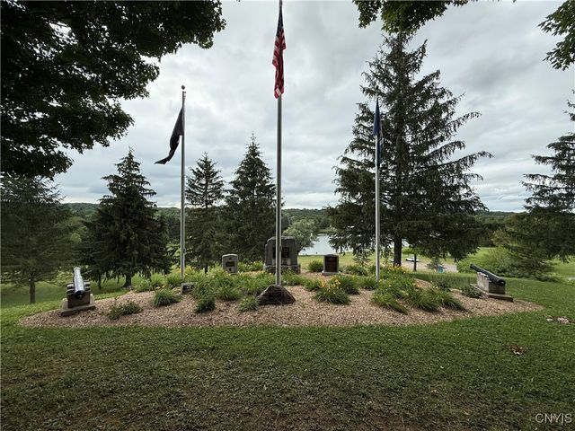 2359 Sands Road, Camillus, NY 13031