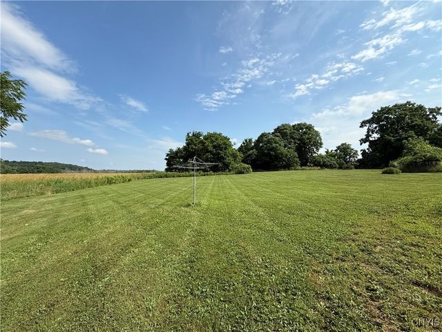 2359 Sands Road, Camillus, NY 13031
