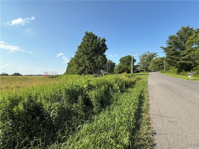 2359 Sands Road, Camillus, NY 13031