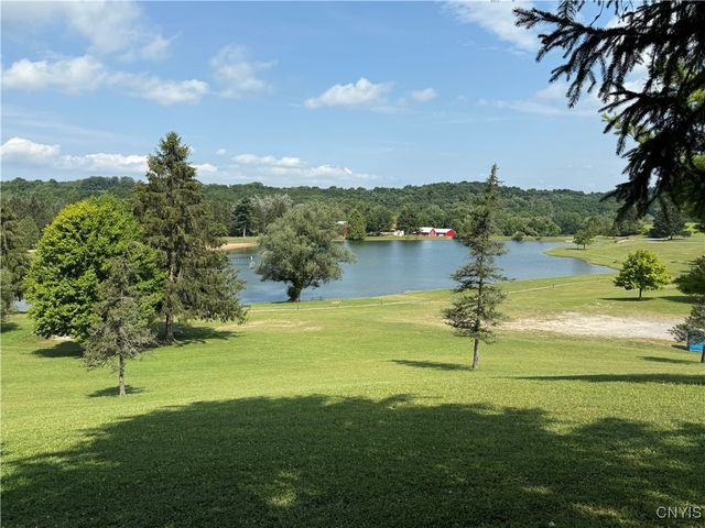 2359 Sands Road, Camillus, NY 13031
