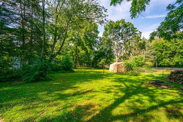 92 Kellogg Street, Battle Creek, MI 49037