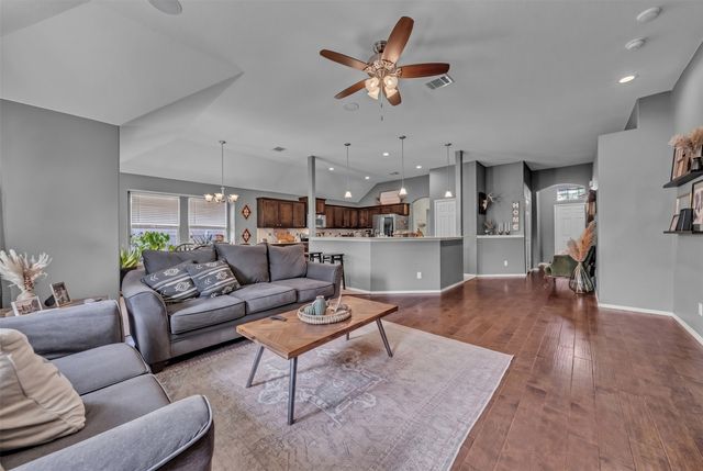 11209 Beechgrove Court, Fort Worth, TX 76140