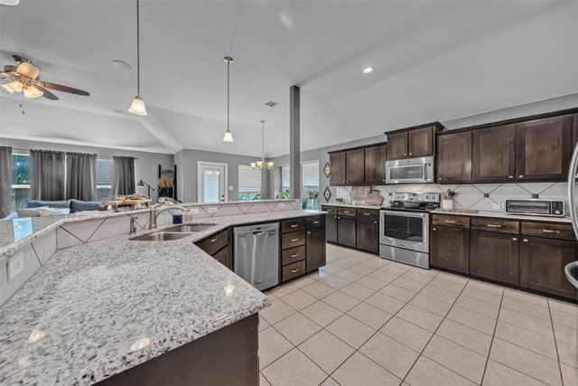 11209 Beechgrove Court, Fort Worth, TX 76140