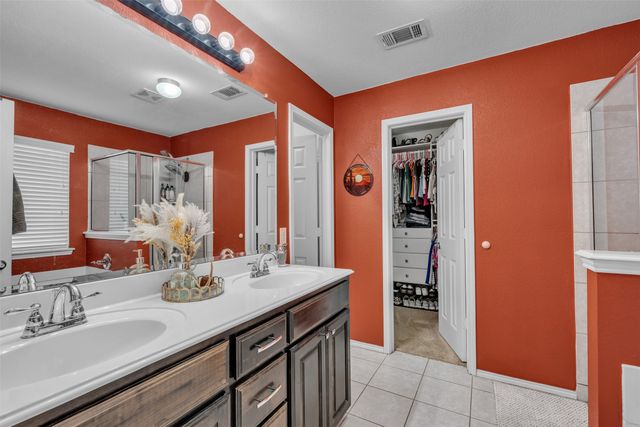 11209 Beechgrove Court, Fort Worth, TX 76140