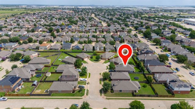 11209 Beechgrove Court, Fort Worth, TX 76140