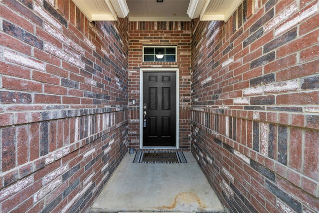 11209 Beechgrove Court, Fort Worth, TX 76140