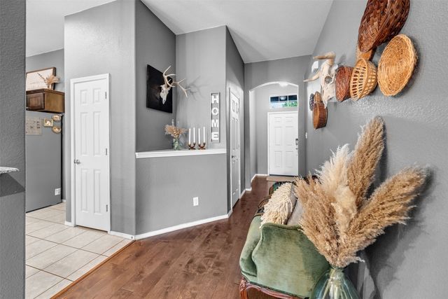 11209 Beechgrove Court, Fort Worth, TX 76140