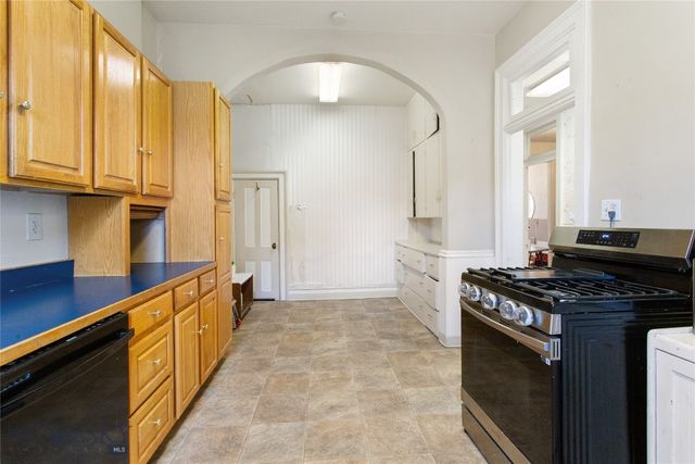 215 S Dakota, Butte, MT 59701