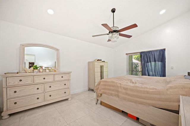 1842 OAK BERRY Circle, Wellington, FL 33414