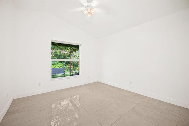 1842 OAK BERRY Circle, Wellington, FL 33414