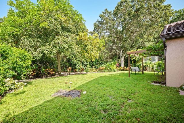 1842 OAK BERRY Circle, Wellington, FL 33414