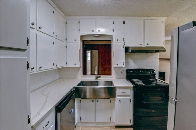 7524 Overhill Road, Fort Worth, TX 76116