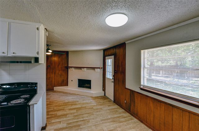 7524 Overhill Road, Fort Worth, TX 76116